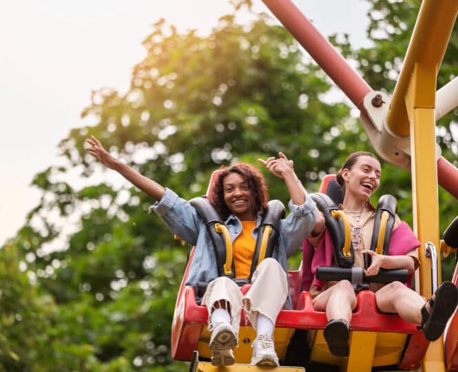 Brinquedos radicais de parque de diversões: como perder o medo e aproveitar a experiência?